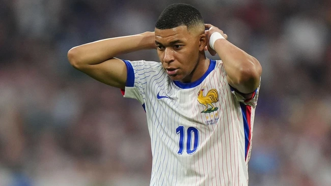 Mbappe ngày càng trở nên bình thường? - Ảnh 1.